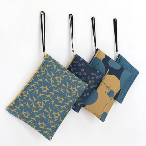 Squiggle Circles - Neoprene Bag